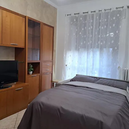 Metro-massaua Appartement *